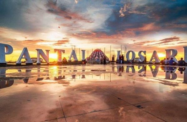 Destinasi Wisata Makassar dengan Pemandangan Luar Biasa Pantai Losari